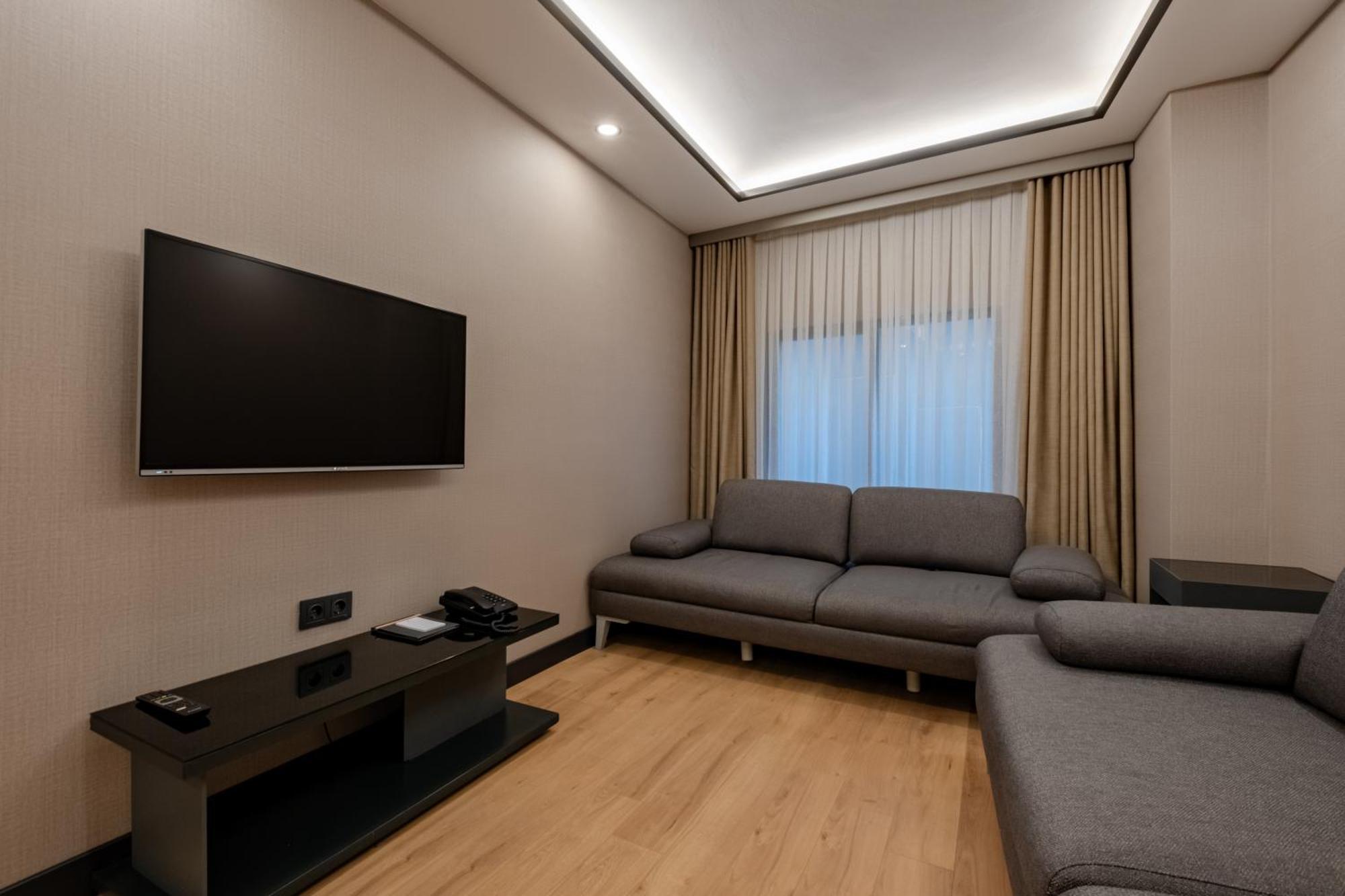 The Row Suites Taksim Istanbul Exterior foto