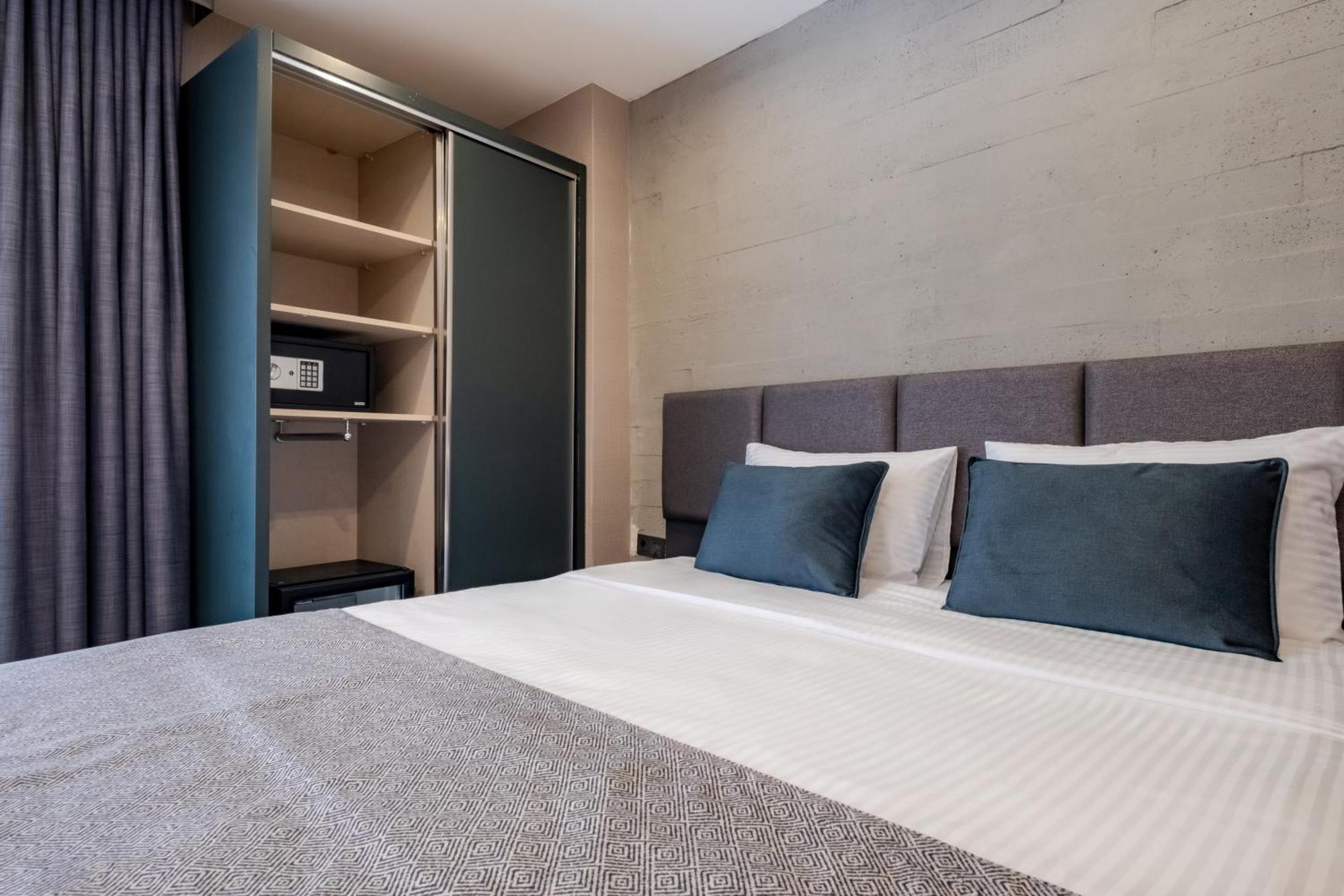 The Row Suites Taksim Istanbul Exterior foto